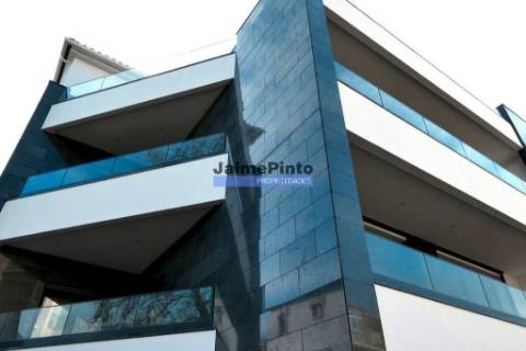 Apartamento de luxo, 3 suites, com terraço. Portugal, Lisboa, Cascais.