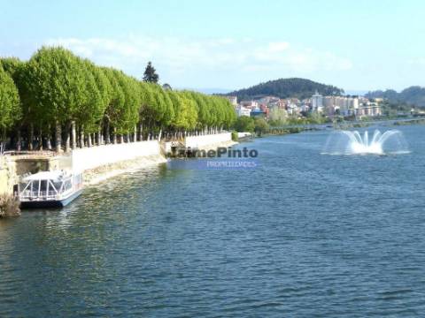 Hotel em projeto aprovado para 124 quartos. Portugal, Coimbra.
