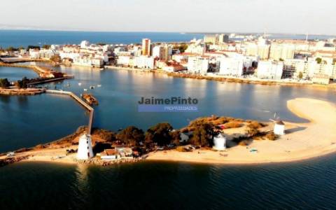Terreno Urbano 12ha, p/ 210 habitações, p/ equipamentos, comércio, serviços. Portugal, Margem Sul de Lisboa.