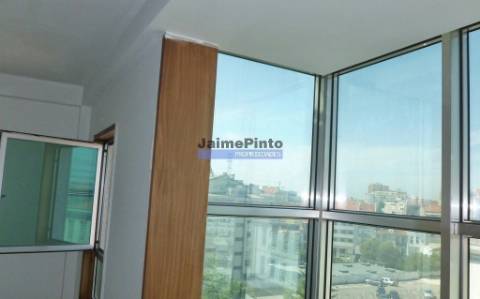 Escritório 35 m2 à  Av. da Boavista  no  Porto,  Portugal.