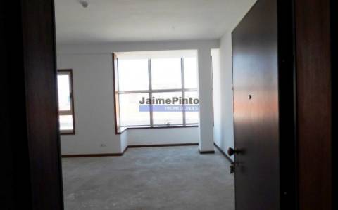 Escritório 35 m2 à  Av. da Boavista  no  Porto,  Portugal.