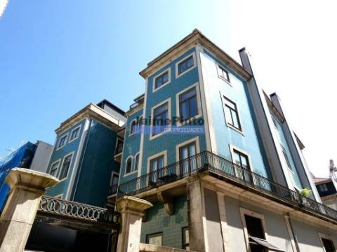 Apartamento DUPLEX T3, charme, Cedofeita. Portugal, Porto.