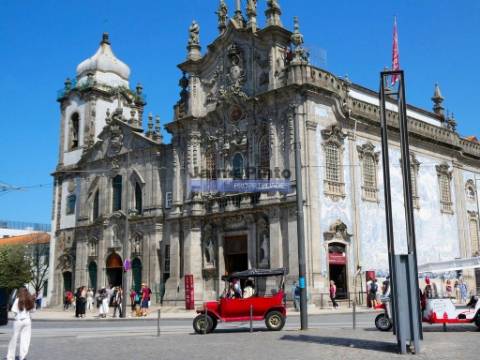 Apartamento DUPLEX T3, charme, Cedofeita. Portugal, Porto.