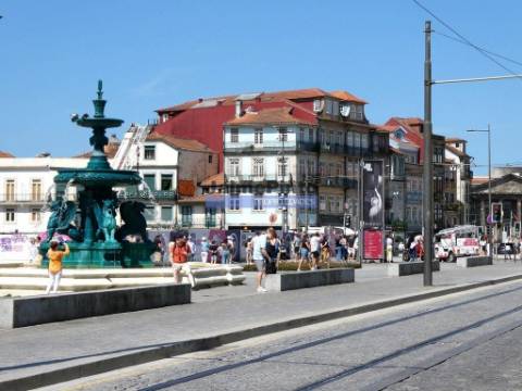 Apartamento DUPLEX T3, charme, Cedofeita. Portugal, Porto.