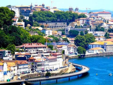 Apartamento T2 + 1, no centro da cidade do Porto. Portugal, Cedofeita, Porto.