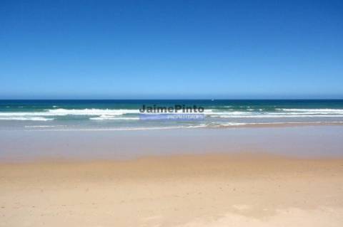 Hotel de 18 + 20 quartos autorizados. Portugal, Algarve, Lagos.