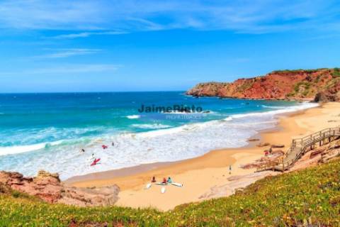 Hotel de 18 + 20 quartos autorizados. Portugal, Algarve, Lagos.