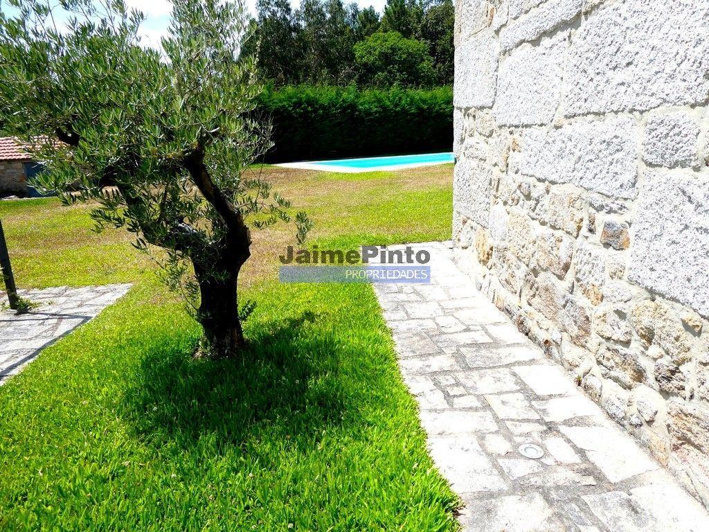 Casas, Quinta de montanha de singular encanto. Portugal, Caramulo.