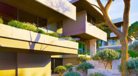 VIVENDA em local privilegiado em VALE do LOBO. Portugal, ALGARVE.