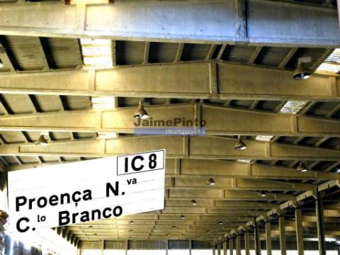 Armazém industrial usado 6.000 m2. Portugal, Castelo Branco, Idanha-a-Nova.