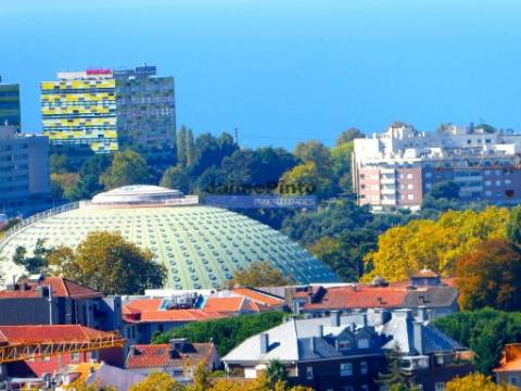 Apartamento T1, moderno, com vistas, em construção. Portugal, Porto.