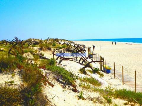 Hotel Turismo em Espaço Rural aprovado p/ construção. Portugal, Algarve, Lagoa.