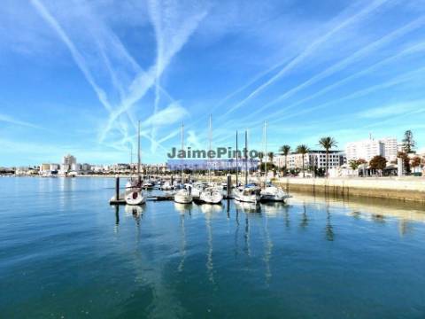 Turismo Rural. Hotel 95 quartos. Projeto Aprovado. Ferragudo, Algarve, Portugal.