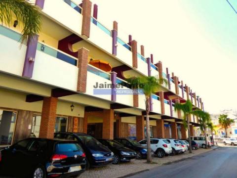 Loja, 580m2, no Centro de Ferragudo. Portugal, Algarve, Lagoa, Ferragudo.