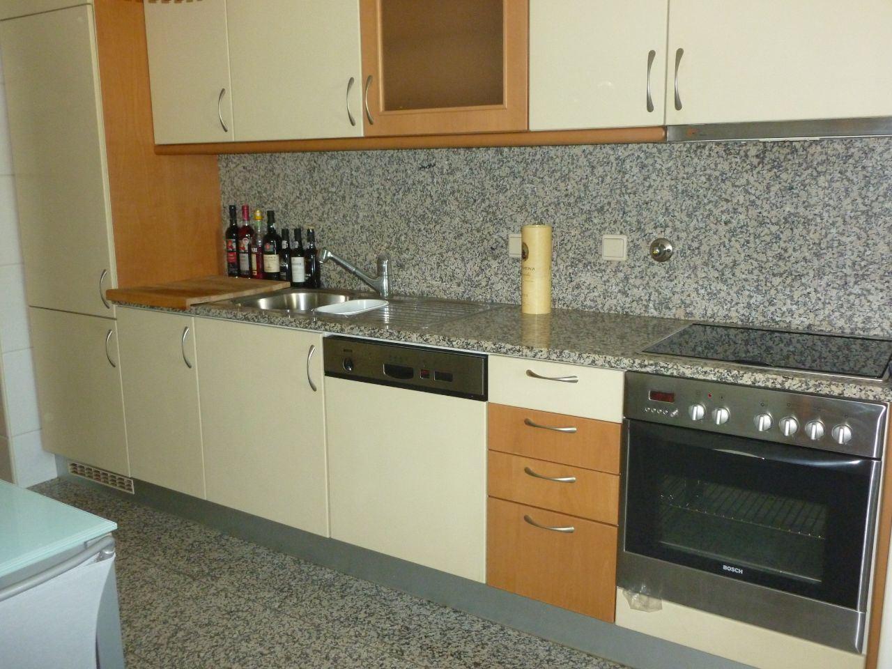 T2 à Av. da República. Centro de Vila Nova de Gaia