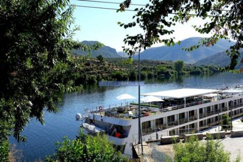 Moradia antiga, simples, térrea. Portugal, Figueira de Castelo Rodrigo, Escalhão.