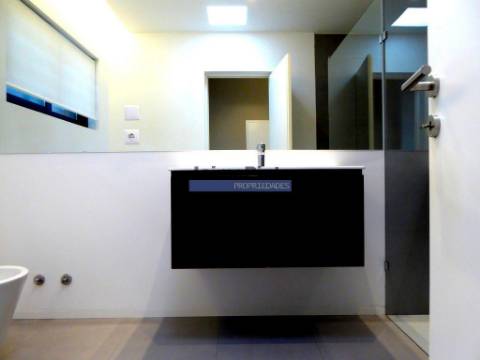 Apartamento de excelência T2. Portugal, Nevogilde, Porto.