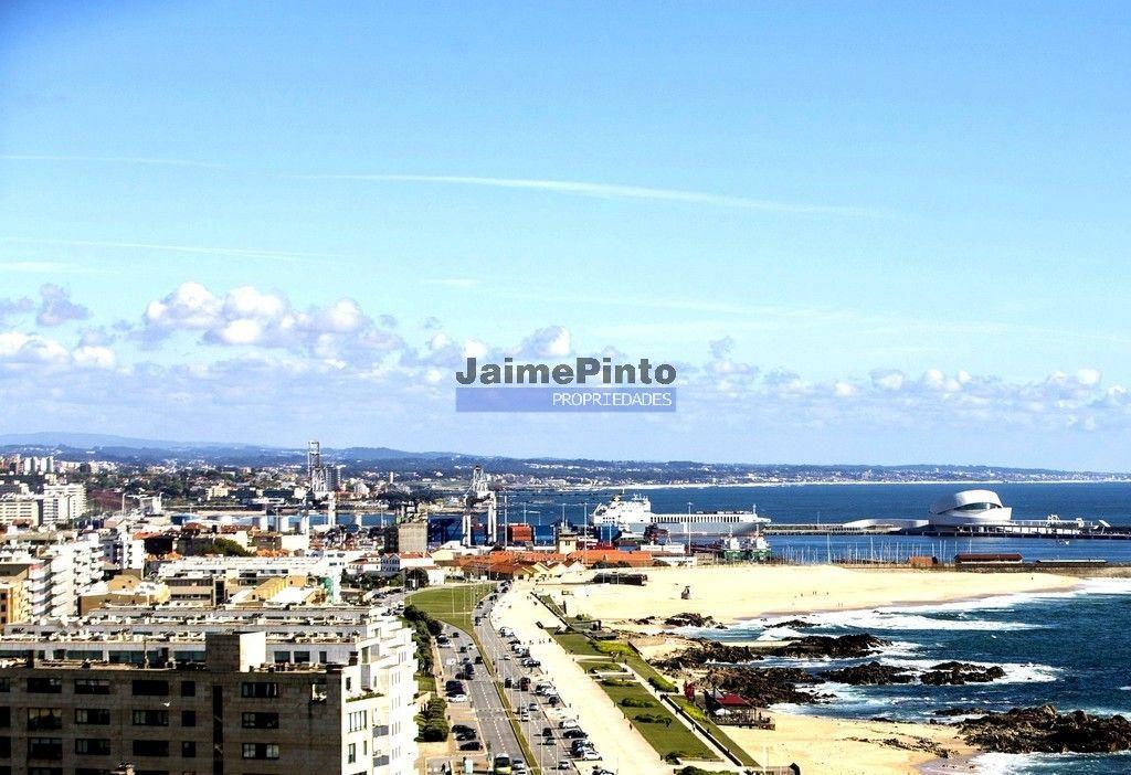 Apartamento 34m2, T0 + varanda. Portugal, Porto.