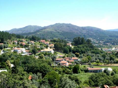 Terreno URBANO 7.045m2 para 12-15 Moradias. Portugal, Navió, Ponte de Lima.