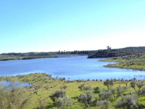 3.500.000m2 Herdade próxima Alqueva. Portugal, Évora, Portel.