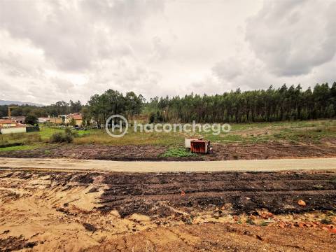Excelente terreno com 11.000m2 para construção em Cervães Vila Verde