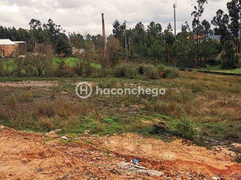 Excelente terreno com 11.000m2 para construção em Cervães Vila Verde