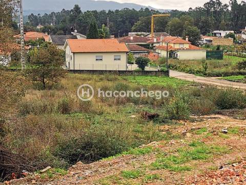 Excelente terreno com 11.000m2 para construção em Cervães Vila Verde