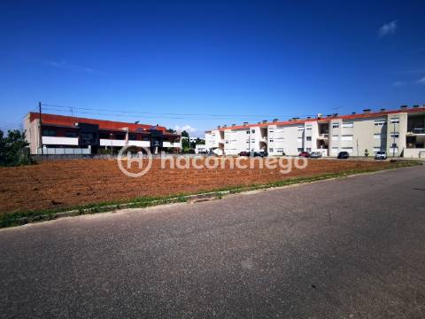 Terreno urbano com 1818m2 em Galegos São Martinho Barcelos