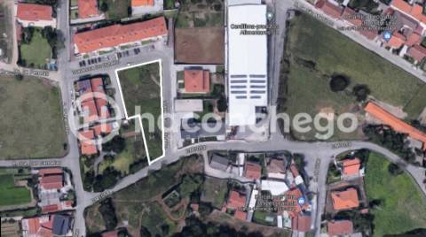 Terreno urbano com 1818m2 em Galegos São Martinho Barcelos
