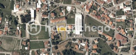 Terreno urbano com 1818m2 em Galegos São Martinho Barcelos