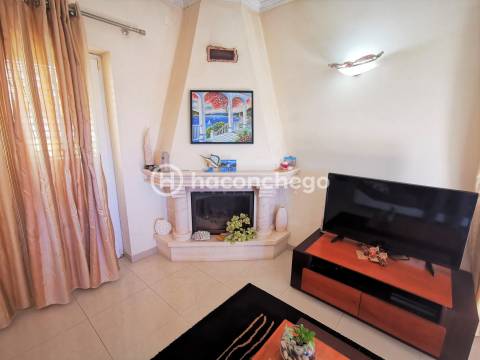 Moradia individual T3 inserida num terreno com cerca 7.000 m2 em Balasar Póvoa de Varzim