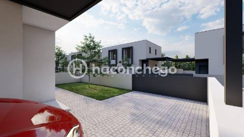 Moradias em Condomínio Fechado Lijó Barcelos