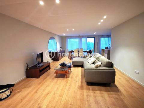 Apartamento T3 como novo para arrendar em Barcelos