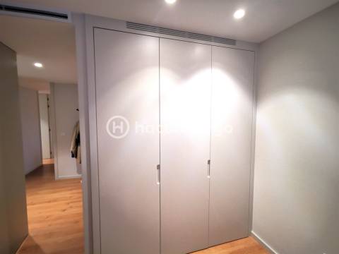 Apartamento T3 como novo para arrendar em Barcelos
