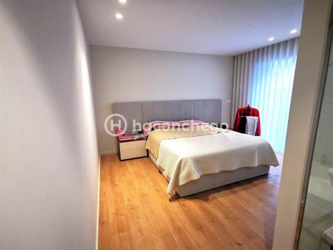 Apartamento T3 como novo para arrendar em Barcelos