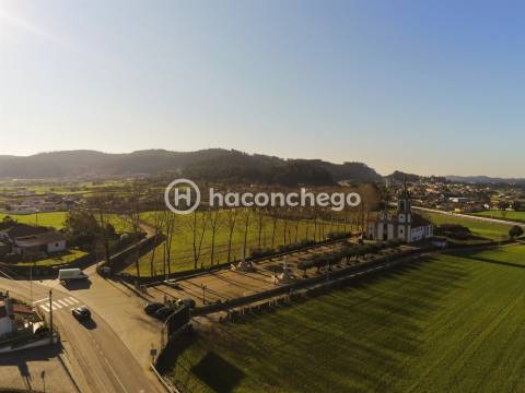 Terreno urbanizável em Alvelos Barcelos