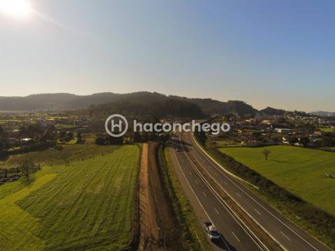 Terreno urbanizável em Alvelos Barcelos