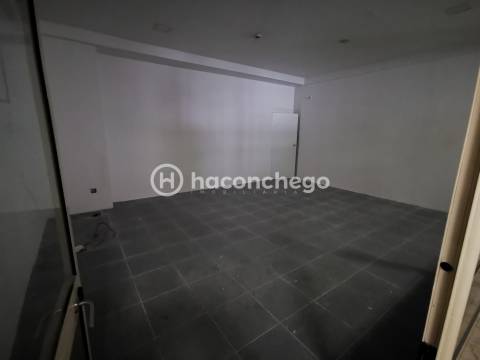 Loja para venda Arcozelo Barcelos