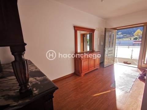 Apartamento T3 para arrendar em Silveiros Barcelos