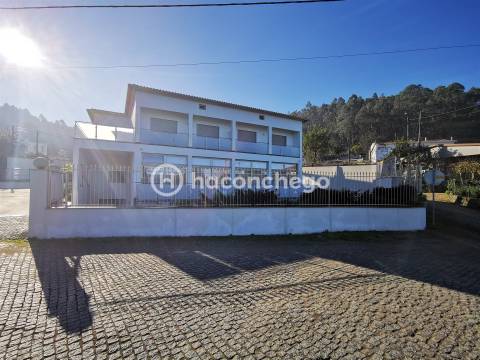 Restaurante para arrendar em Silveiros Barcelos com todo equipamento novo e pronto a funcionar