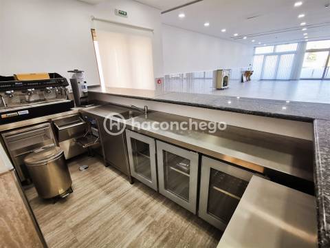 Restaurante para arrendar em Silveiros Barcelos com todo equipamento novo e pronto a funcionar