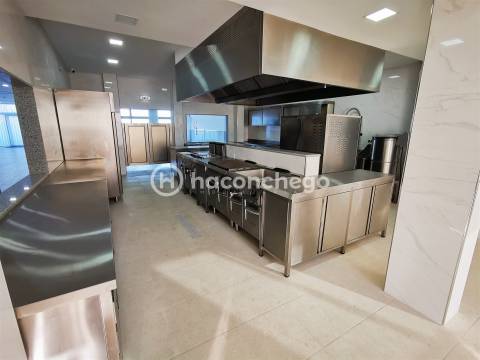 Restaurante para arrendar em Silveiros Barcelos com todo equipamento novo e pronto a funcionar