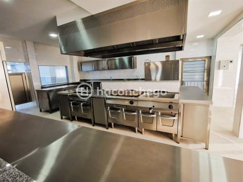 Restaurante para arrendar em Silveiros Barcelos com todo equipamento novo e pronto a funcionar