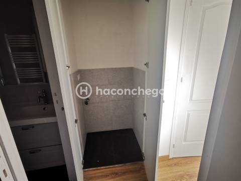 Apartamento T2 para arrendar em Barcelinhos, Barcelos