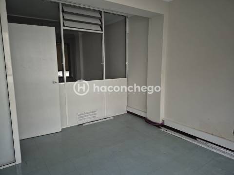 Escritório centro de Barcelos