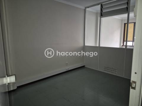 Escritório centro de Barcelos