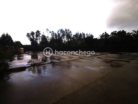 Pavilhão em Manhente