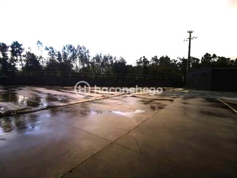 Pavilhão em Manhente