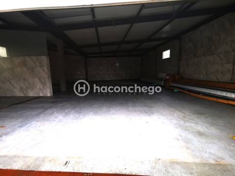 Pavilhão em Manhente