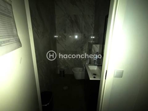 Pavilhão em Manhente